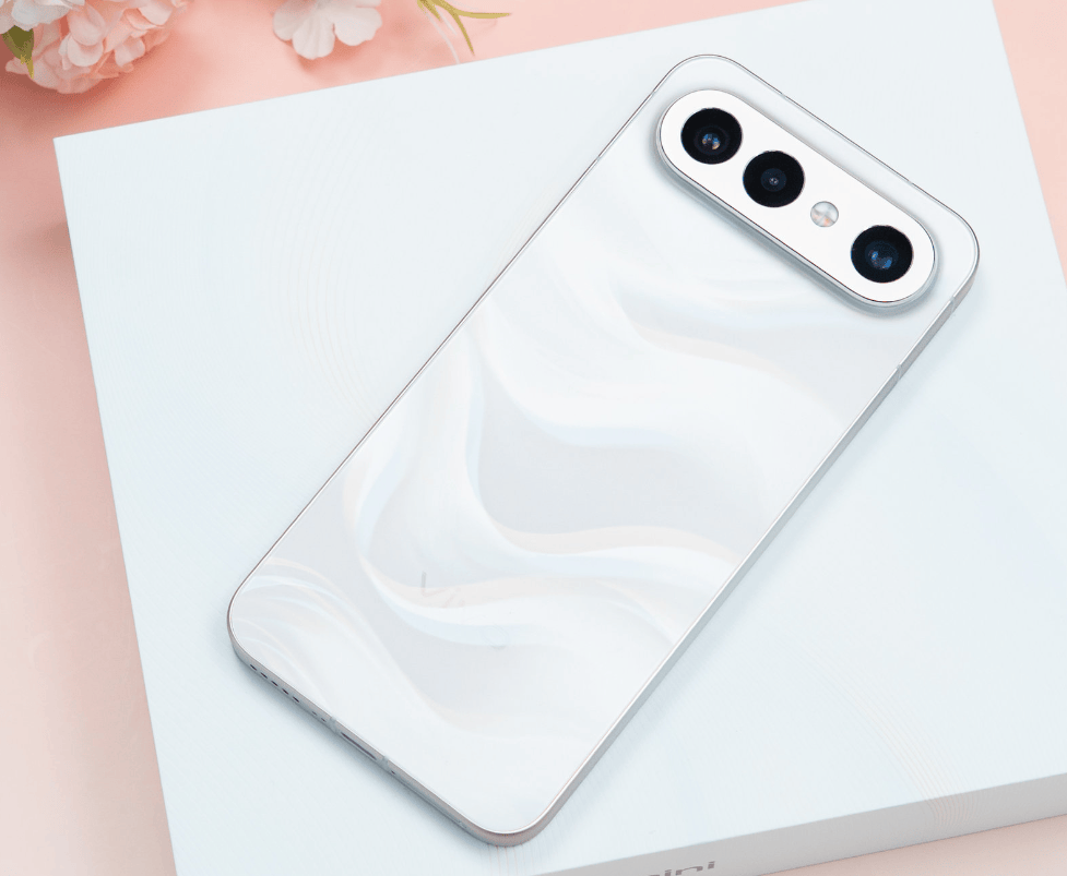 屏手机手感好性能强轻松用到2031年麻将胡了游戏目前“续航最佳”的3款小(图4)